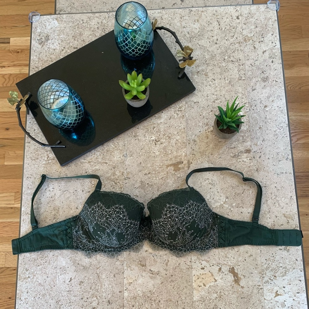Victoria’s Secret Bra